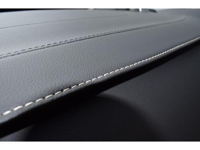 XC90  パーク・アシスト・フロント パワーテールゲート ヘッドアップ・ディスプレイ 360度ビューカメラ パークアシスト・パイロット 本革シート 助手席シートメモリー機構 リア・シートヒーター(27枚目)