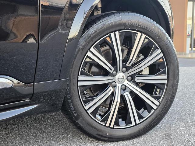 XC90 B6 AWD インスクリプション 4WD ワンオーナー 禁煙車 ルーフレール ETC サンルーフ キーレス ナビ フルセグ パワーテールゲート 360度ビューカメラ パークアシスト・パイロット 本革シート 助手席シートメモリー機構(4枚目)
