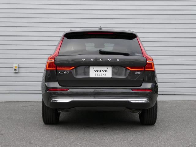 XC60 アルティメット B5 AWD 4WD ルーフレール ETC サンルーフ キーレス バックカメラ シートヒーター&エアコン パワーテールゲート ヘッドアップ・ディスプレイ 360度ビューカメラ 本革シート 助手席シートメモリー機構(6枚目)