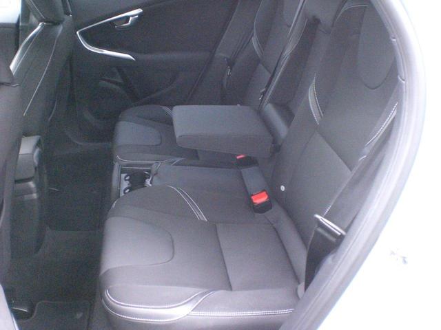 D4 モメンタム VOLVO SELEKT 認定中古車(9枚目)