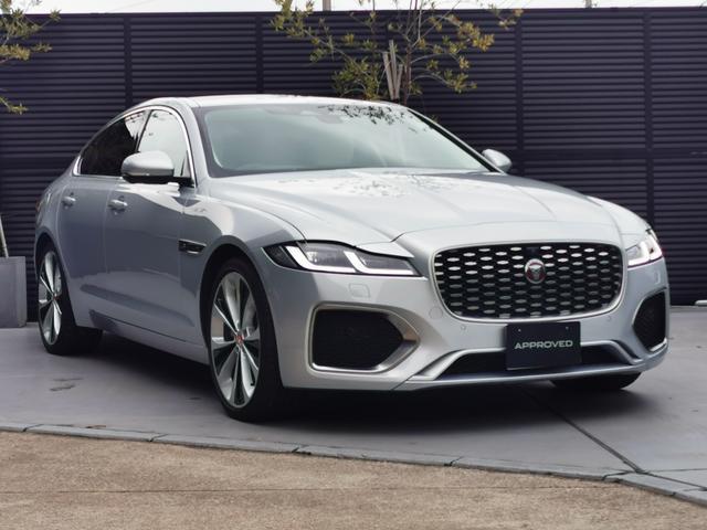 ＸＦ Ｓ　Ｄ２００　ディーゼルターボ　４ＷＤ　１オーナー　サンルーフ　デジタルミラー　ヘッドアップディスプレイ　ＯＰ２０インチアルミホイール　ＭＥＲＩＤＩＡＮ　電動トランク　シートヒーター　ステアリングヒーター（29枚目）