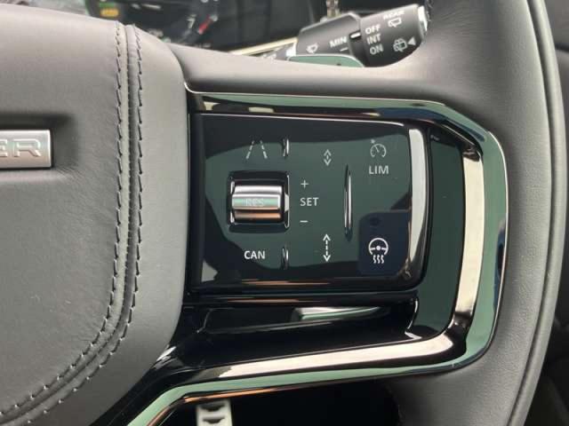 レンジローバーイヴォーク ダイナミック　ＨＳＥ　Ｐ３００ｅ　ＰＨＥＶ　１オーナー　２０インチスタイル１０８５グロスブラックフィニッシュ　コールドクライメートコンビニエンスパック　フロント　シートヒーター＆クーラー　リアシートヒーター　ブラックコントラストルーフ（4枚目）