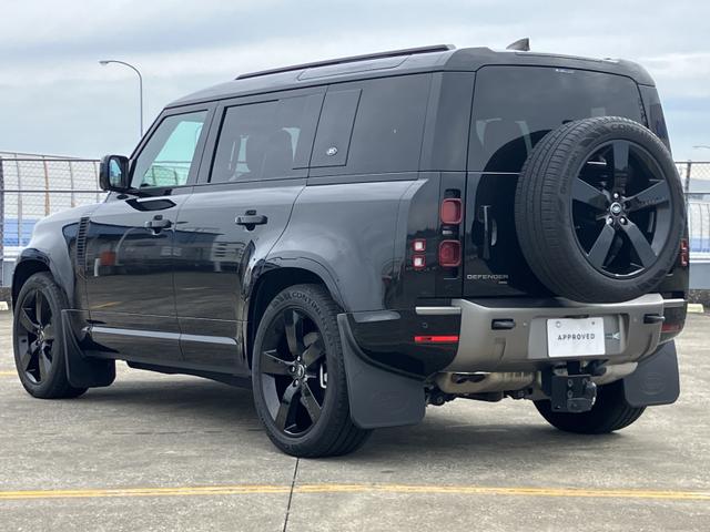 ディフェンダー １１０Ｘ－ダイナミックＨＳＥ　Ｄ３００　ディーゼルターボ　４ＷＤ　１オーナー　エアサスペンションパック　フロントヒータークーラーシート　２２インチスタイル５０９８ホイール　サンルーフ　液晶メーター　１１．４インチナビゲーション（35枚目）