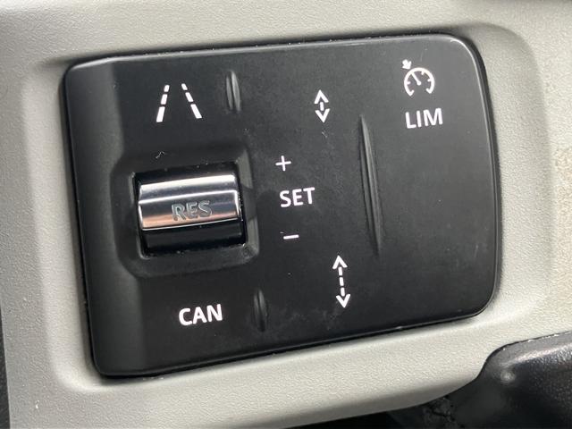 ディフェンダー 110X-ダイナミックSE D300 ディーゼルターボ 4WD 1オーナー 7人乗り エアサスペンションパック エクステンデッドブラックパック 20インチスタイル5098ホイール ファミリーパック MERIDIANサウンド(10枚目)