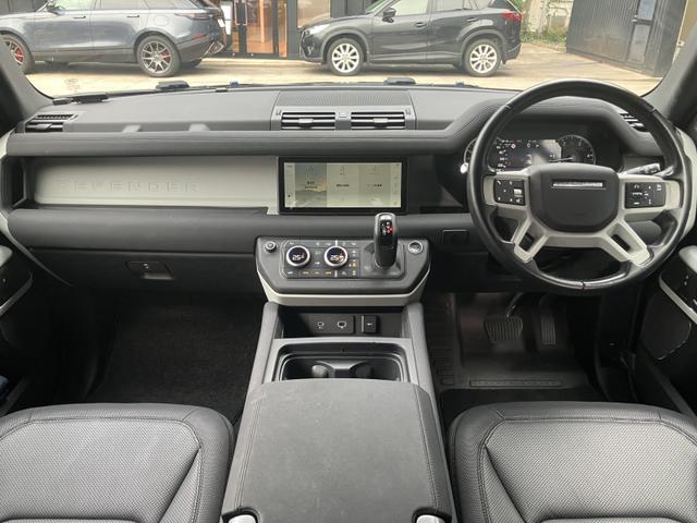 ディフェンダー 110X-ダイナミックSE D300 ディーゼルターボ 4WD 1オーナー 7人乗り エアサスペンションパック エクステンデッドブラックパック 20インチスタイル5098ホイール ファミリーパック MERIDIANサウンド(17枚目)