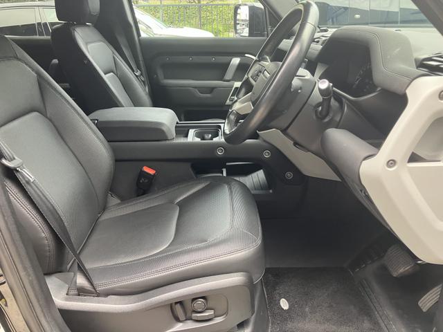 ディフェンダー 110X-ダイナミックSE D300 ディーゼルターボ 4WD 1オーナー 7人乗り エアサスペンションパック エクステンデッドブラックパック 20インチスタイル5098ホイール ファミリーパック MERIDIANサウンド(19枚目)