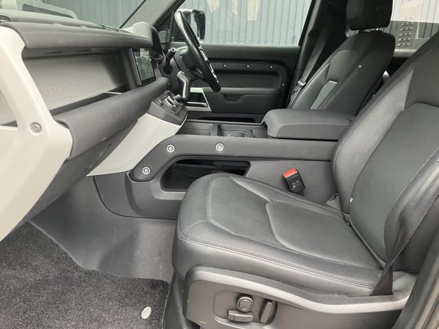 ディフェンダー 110X-ダイナミックSE D300 ディーゼルターボ 4WD 1オーナー 7人乗り エアサスペンションパック エクステンデッドブラックパック 20インチスタイル5098ホイール ファミリーパック MERIDIANサウンド(20枚目)