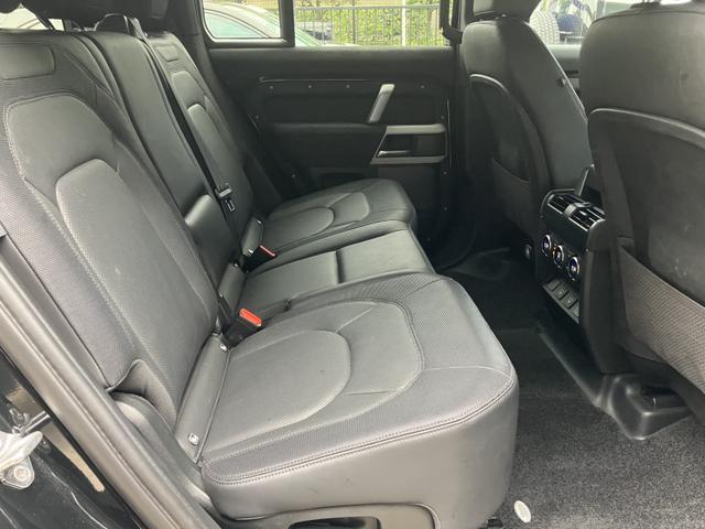 ディフェンダー 110X-ダイナミックSE D300 ディーゼルターボ 4WD 1オーナー 7人乗り エアサスペンションパック エクステンデッドブラックパック 20インチスタイル5098ホイール ファミリーパック MERIDIANサウンド(21枚目)