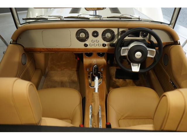 モーガンその他 プラスシックス ピナクル 世界限定30台 ワンオ-ナ- ディ-ラ-車 フォ-ンソフトグレインレザ- キャメルタンシ-ト ヒ-テッドシ-ト イ-ジ-アップフードマル-ンモヘア ブラックメッシュグリルペイント フ-ドカバ- ラゲ-ジラックパック(7枚目)