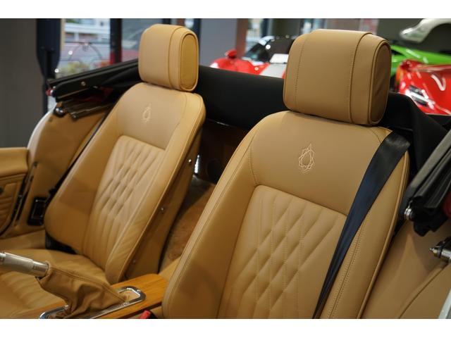 モーガンその他 プラスシックス ピナクル 世界限定30台 ワンオ-ナ- ディ-ラ-車 フォ-ンソフトグレインレザ- キャメルタンシ-ト ヒ-テッドシ-ト イ-ジ-アップフードマル-ンモヘア ブラックメッシュグリルペイント フ-ドカバ- ラゲ-ジラックパック(8枚目)