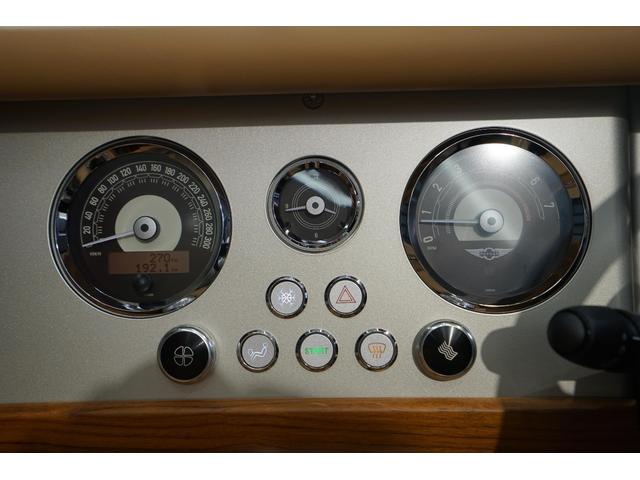 モーガンその他 プラスシックス ピナクル 世界限定30台 ワンオ-ナ- ディ-ラ-車 フォ-ンソフトグレインレザ- キャメルタンシ-ト ヒ-テッドシ-ト イ-ジ-アップフードマル-ンモヘア ブラックメッシュグリルペイント フ-ドカバ- ラゲ-ジラックパック(13枚目)