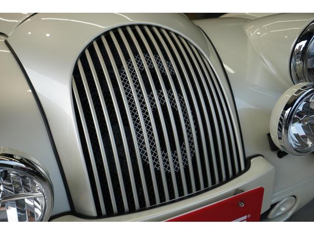 モーガンその他 プラスシックス ピナクル 世界限定30台 ワンオ-ナ- ディ-ラ-車 フォ-ンソフトグレインレザ- キャメルタンシ-ト ヒ-テッドシ-ト イ-ジ-アップフードマル-ンモヘア ブラックメッシュグリルペイント フ-ドカバ- ラゲ-ジラックパック(17枚目)