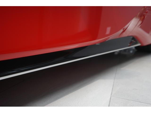 ＳＦ９０ストラダーレ アセットフィオラノ　　Ｆ１　ＤＣＴ　Ｅ４ＷＤ　Ｄ車　カ－ボンホイ－ル　フルカ－ボン　カ－ボンフロントスポイラ－／サイドエアインテ－ク／リアディフュ－ザ－／サイドシル／ドライバ－ゾ－ン／インストメンツカバ－／ドアパネル／センタ－トンネル／レ－シングシ－ト（37枚目）