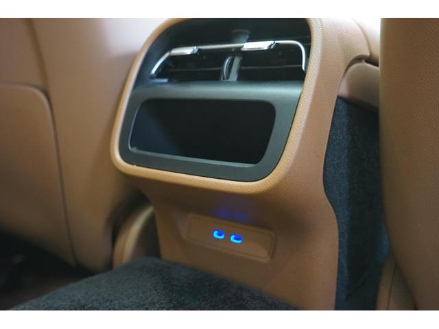 Ｅクラスステーションワゴン Ｅ２２０　ｄ　アバンギャルド　ＡＭＧラインパッケージ　ディーゼルターボＭＰ２０２４０１　レザ－ＥＸＣ／アドバンスド／デジタルインテリア　Ｐスライディングル－フ　前後ドラレコ　ブラウンナッパレザ－　１オ－ナ－　ブルメスタ－サウンド　ヘッドアップディスプレイ（23枚目）
