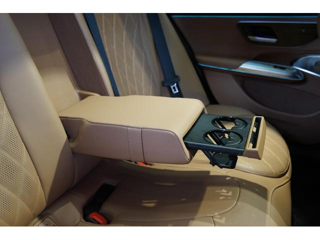 Ｅクラスステーションワゴン Ｅ２２０　ｄ　アバンギャルド　ＡＭＧラインパッケージ　ディーゼルターボＭＰ２０２４０１　レザ－ＥＸＣ／アドバンスド／デジタルインテリア　Ｐスライディングル－フ　前後ドラレコ　ブラウンナッパレザ－　１オ－ナ－　ブルメスタ－サウンド　ヘッドアップディスプレイ（24枚目）