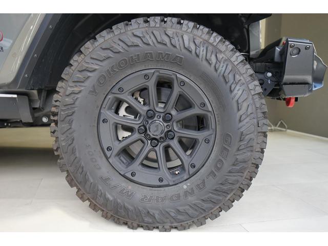 ジープ・ラングラーアンリミテッド ルビコン 4WD D車 JEPPESENコンプリ 電動サイドステップ フロントバンパー/リヤバンパー タクティカルエキゾーストマフラー(5枚目)