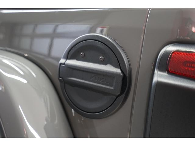 ジープ・ラングラーアンリミテッド ルビコン 4WD D車 JEPPESENコンプリ 電動サイドステップ フロントバンパー/リヤバンパー タクティカルエキゾーストマフラー(34枚目)