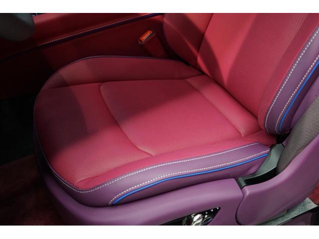 スペクター ベースグレード　左Ｈ　Ｄ車　１オナ　ビスポークインテリア　ＯＰ１１００　スタ－ライトドア／ル－フ　イルミネ－テッドフェイシア　ビスポ－クオ－ディオ　エクステンデットパイピング　カラ－ステッチ　ビスポ－ククロック　前後（12枚目）