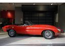 Ｅタイプ ロードスター　ＤＨＣ　３．８Ｌ　ｓｅｒｉｅｓ１　左ハンドル　４輪ディスクブレ－キ　ＭＹ１９６４　ＥＴＣ　４速ＭＴ（2枚目）