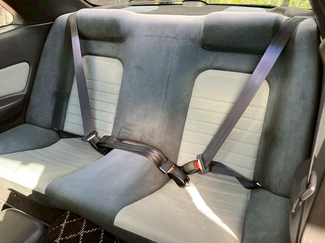 スカイライン ２５ＧＴターボ　純正５速　インジェクタ新品交換済　ＲＡＹＳ　ＴＥ３７　１８ｉｎＡＷ　社外フロアマット　ＫＹＢ　ＮｅｗＳＲショック　ショックタワー補修済　ＨＫＳターボタイマー　ＮＩＳＭＯマフラー　純正リアスポイラー（25枚目）