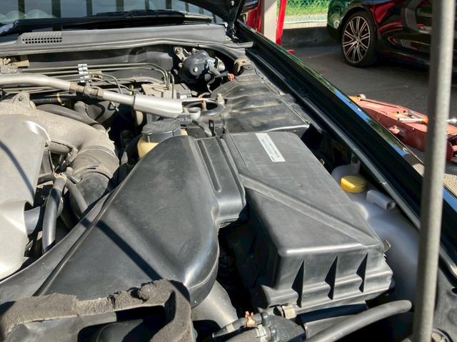 スカイライン ２５ＧＴターボ　純正５速　インジェクタ新品交換済　ＲＡＹＳ　ＴＥ３７　１８ｉｎＡＷ　社外フロアマット　ＫＹＢ　ＮｅｗＳＲショック　ショックタワー補修済　ＨＫＳターボタイマー　ＮＩＳＭＯマフラー　純正リアスポイラー（37枚目）