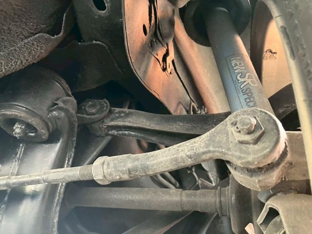 スカイライン ２５ＧＴターボ　純正５速　インジェクタ新品交換済　ＲＡＹＳ　ＴＥ３７　１８ｉｎＡＷ　社外フロアマット　ＫＹＢ　ＮｅｗＳＲショック　ショックタワー補修済　ＨＫＳターボタイマー　ＮＩＳＭＯマフラー　純正リアスポイラー（41枚目）