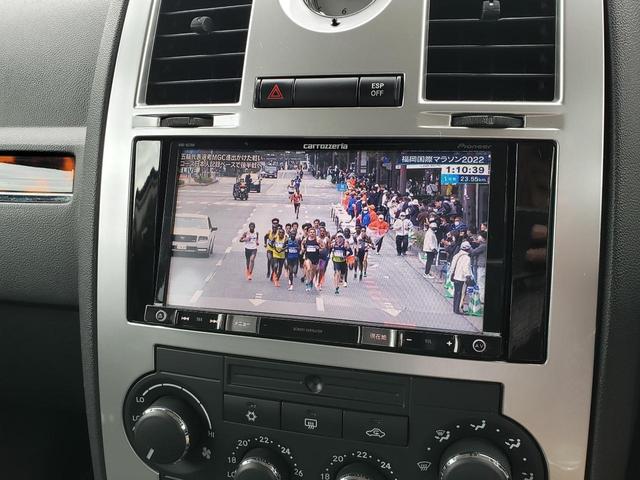 3.5 規格外20インチアルミホイール Newインテリア ビルトイン式ナビ一体機 地デジフルセグTV&Bluetooth機能 連動式バックカメラ 正規ディーラー車右ハンドル 2009年登録 後期モデル 整備付(63枚目)