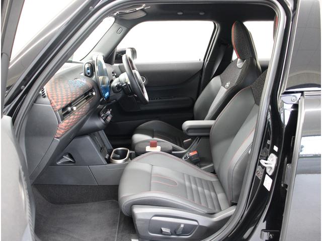 MINI クーパーS ジョン・クーパー・ワークス・トリム JCWトリム Mパッケ-ジ 禁煙1オ-ナ- 黒半革 ナビ 全方位カメラ Dアシスト コンフォートアクセス ACC HUD ハーマンカードン マッサージ JCW17インチAW 新車保証継承(45枚目)