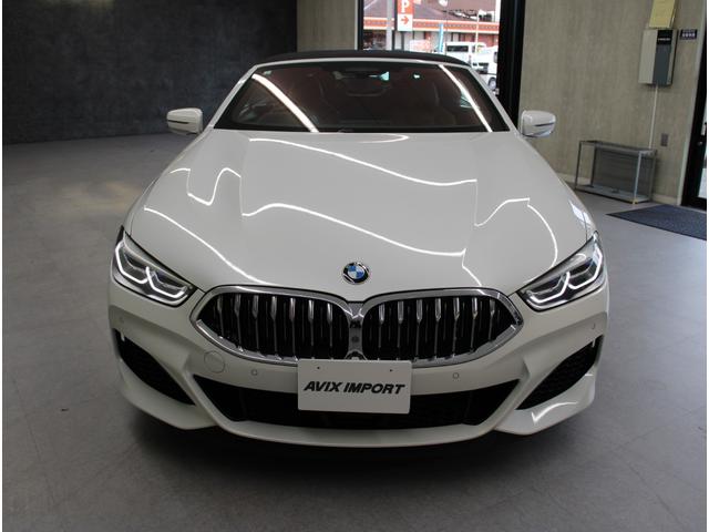 8シリーズ M850i xDriveカブリオレ 黒幌 茶革 シートヒータ- ベンチレーション Bowers&Wilkins Dアシストプロ ACC HUD PDC ナビ TV 360°カメラ BMWレーザーライト 純正20インチAW(30枚目)