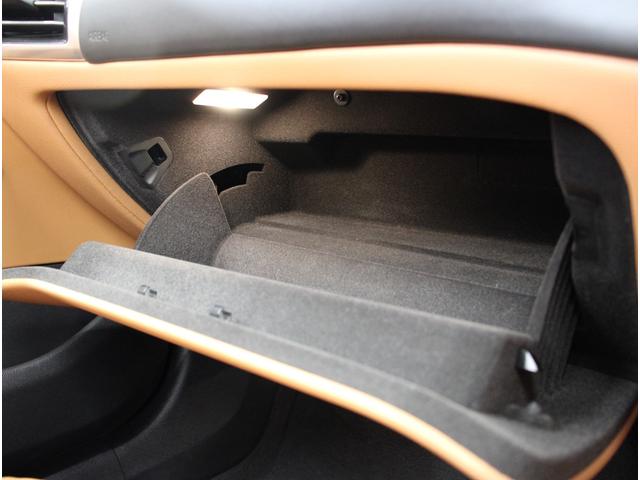 8シリーズ M850i xDriveカブリオレ 黒幌 茶革 シートヒータ- ベンチレーション Bowers&Wilkins Dアシストプロ ACC HUD PDC ナビ TV 360°カメラ BMWレーザーライト 純正20インチAW(59枚目)