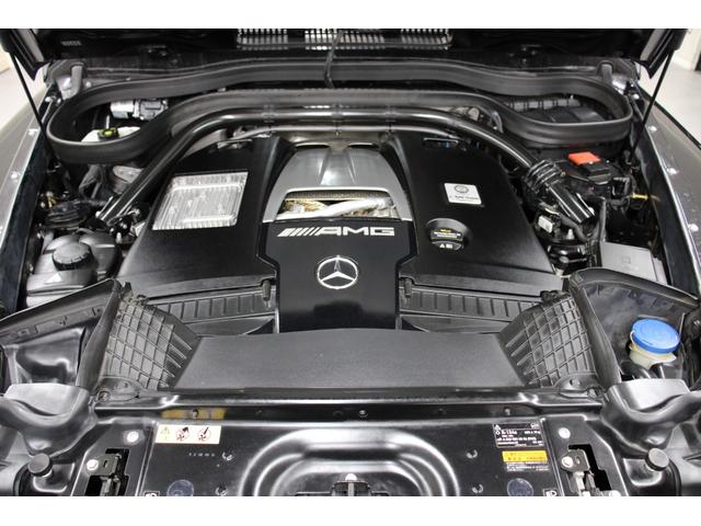 【主要諸元】　ＤＯＨＣ・Ｖ型８気筒ツインターボチャージャー付／３９８２ｃｃ／電子制御９速ＡＴ５８５ｐｓ／８６．７ｋｇ．ｍ／四輪駆動（４ＷＤ）全長４６６×全幅１９８×全高１９７ｃｍ