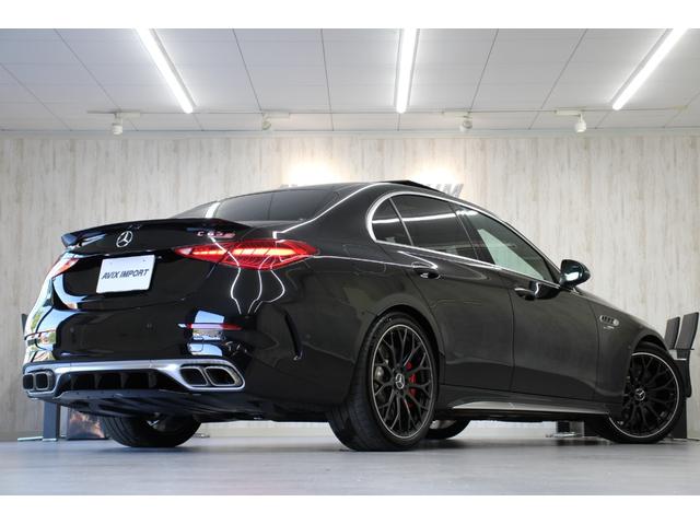 Cクラス C63 S E パフォーマンス AMGパフォ-マンスPKG パノラマSR 黒革 ベンチレーション ARナビ TV 360°カメラ HUD PTS Burmester パワートランク AMG20AW 新車保証継承 1オ-ナ-(2枚目)
