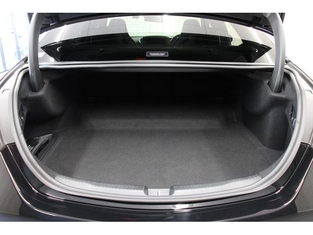 Cクラス C63 S E パフォーマンス AMGパフォ-マンスPKG パノラマSR 黒革 ベンチレーション ARナビ TV 360°カメラ HUD PTS Burmester パワートランク AMG20AW 新車保証継承 1オ-ナ-(8枚目)