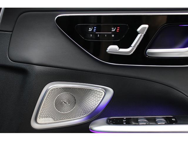 Cクラス C63 S E パフォーマンス AMGパフォ-マンスPKG パノラマSR 黒革 ベンチレーション ARナビ TV 360°カメラ HUD PTS Burmester パワートランク AMG20AW 新車保証継承 1オ-ナ-(17枚目)