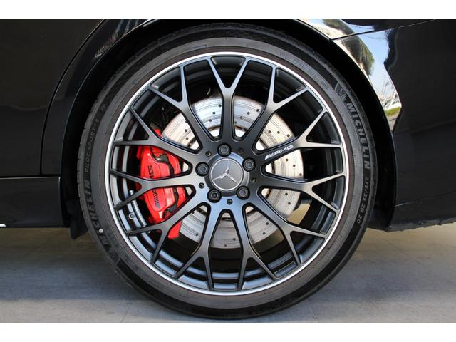 Cクラス C63 S E パフォーマンス AMGパフォ-マンスPKG パノラマSR 黒革 ベンチレーション ARナビ TV 360°カメラ HUD PTS Burmester パワートランク AMG20AW 新車保証継承 1オ-ナ-(39枚目)