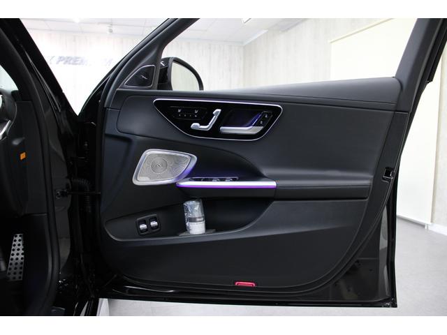 Cクラス C63 S E パフォーマンス AMGパフォ-マンスPKG パノラマSR 黒革 ベンチレーション ARナビ TV 360°カメラ HUD PTS Burmester パワートランク AMG20AW 新車保証継承 1オ-ナ-(49枚目)