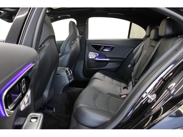 Cクラス C63 S E パフォーマンス AMGパフォ-マンスPKG パノラマSR 黒革 ベンチレーション ARナビ TV 360°カメラ HUD PTS Burmester パワートランク AMG20AW 新車保証継承 1オ-ナ-(56枚目)