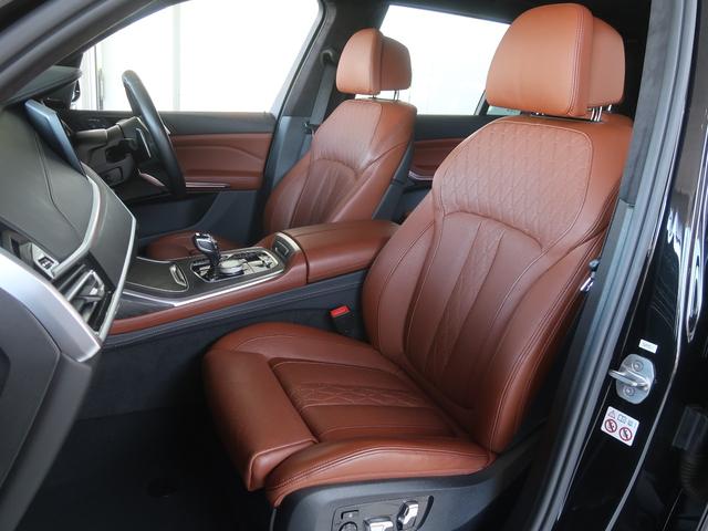 Ｘ７ ｘＤｒｉｖｅ　３５ｄ　Ｍスポーツ　ＷＡＬＤフルエアロ　パノラマサンルーフ　２２インチＡＷ　６人乗り　５ゾーンＡＣ　エグゼクティブドライブプロ　レーザーライト　クリスタルノブ　ブラウンメリノレザー　アルカンタラルーフ　クリーンディーゼル（12枚目）