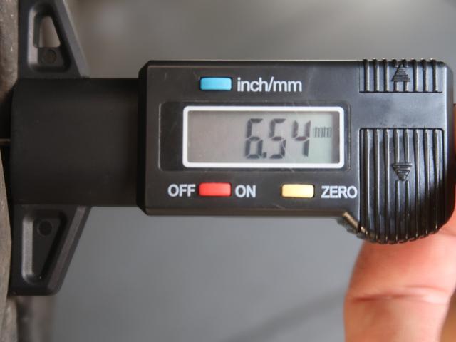 Ｘ７ ｘＤｒｉｖｅ　３５ｄ　Ｍスポーツ　ＷＡＬＤフルエアロ　パノラマサンルーフ　２２インチＡＷ　６人乗り　５ゾーンＡＣ　エグゼクティブドライブプロ　レーザーライト　クリスタルノブ　ブラウンメリノレザー　アルカンタラルーフ　クリーンディーゼル（67枚目）