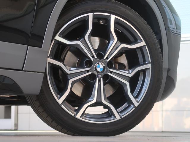 Ｘ２ ｘＤｒｉｖｅ　１８ｄ　ＭスポーツＸ　アドバンスドアクティブセーフティパッケージ　電動テールゲート　ハーフレザーシート　シートヒーター　純正ＨＤＤナビ　２ゾーンＡＣ　ＡＣＣ　衝突被害軽減ブレーキ　ＬＥＤヘッドライト　クリーンディーゼル（6枚目）