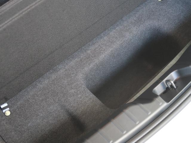 �g�����N�̏������[����������܂��̂ŁA������Ƃ����H����ԓ���Ȃǂ����Ă����ɂ��֗��ł��B