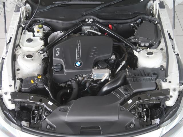 �p���t���ŏȔR��A�Ő��ʂł��������A�Q�O�O�O�b�b�́A����S�C���^�[�{�G���W���𓋍ځB�P�W�S�n�͂̃J�^���O�p���[�ƁA�Q�V�D�T�L���̃g���N�ƂȂ�܂��B