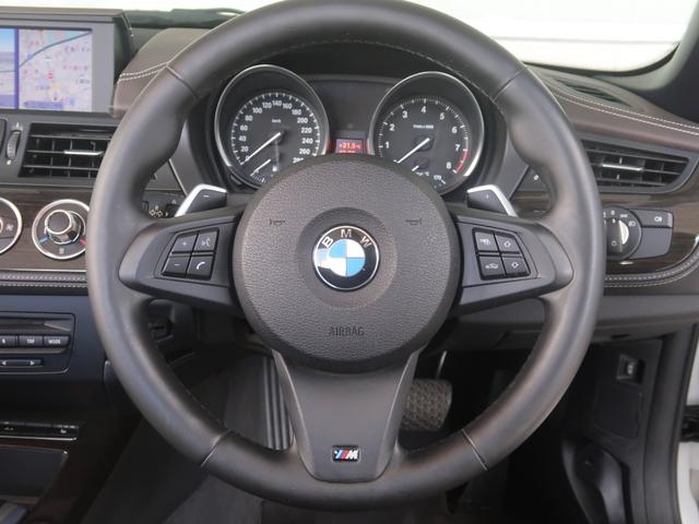 ���m�ȃX�e�A�����O���[�N���\�ɂ��Ă����A�X�|�[�c�X�e�A�����O�𑕔��B�m�[�}�����O���b�v���������a�ŁA��ɂ�������Ɠ���ރ��U�[�����ƂȂ�܂��B