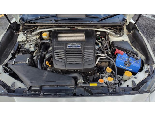 レヴォーグ ２．０ＳＴＩスポーツアイサイト　ＳＴＩスポイラー　レザー内装　スタッドレス＋ＡＷ付（17枚目）