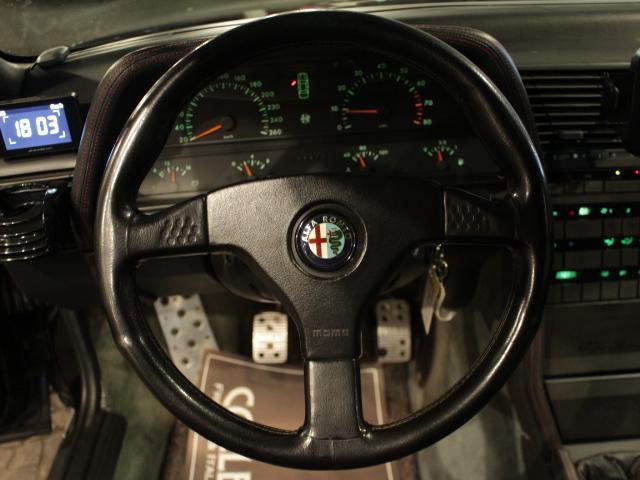 アルファ１６４ クアドリフォリオ　ディーラー車　左ハンドル　５速ＭＴ車　ブラックレザーシート　１６ＡＷ（15枚目）