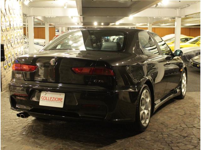 アルファ１５６ ＧＴＡ　３．２　Ｖ６　２４Ｖ　ディーラー車　左ハンドル　６速ＭＴ車　イモラナチュラルレザーシート　純正１７ＡＷ　１ＤＩＮナビ・ＴＶバックカメラ　フルオリジナル（11枚目）