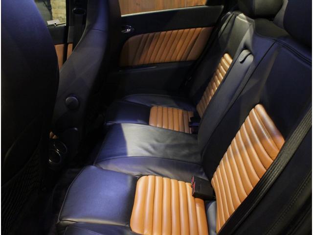 アルファ１５６ ＧＴＡ　３．２　Ｖ６　２４Ｖ　ディーラー車　左ハンドル　６速ＭＴ車　イモラナチュラルレザーシート　純正１７ＡＷ　１ＤＩＮナビ・ＴＶバックカメラ　フルオリジナル（21枚目）