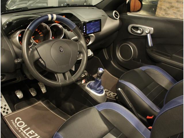 ウインド ゴルディーニ　ディーラー車　左ハンドル　５速ＭＴ車　ブルー×ブラックレザーシー　純正１７ＡＷ　電動トップ（16枚目）