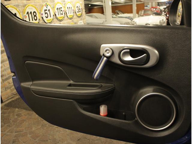 ウインド ゴルディーニ　ディーラー車　左ハンドル　５速ＭＴ車　ブルー×ブラックレザーシー　純正１７ＡＷ　電動トップ（23枚目）