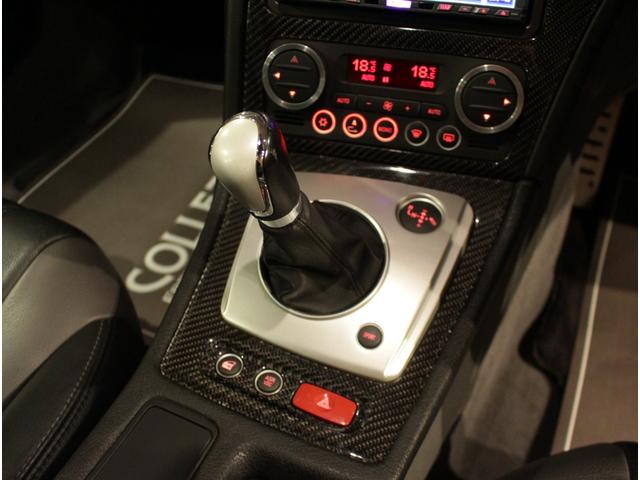 アルファブレラ 2.2 JTS セレスピード ディーラー車 右ハンドル 6速セミAT車 ブラック×グレーレザーシート 純正18AW(13枚目)